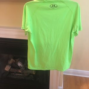 Heat Gear UA T-shirt. Like new!